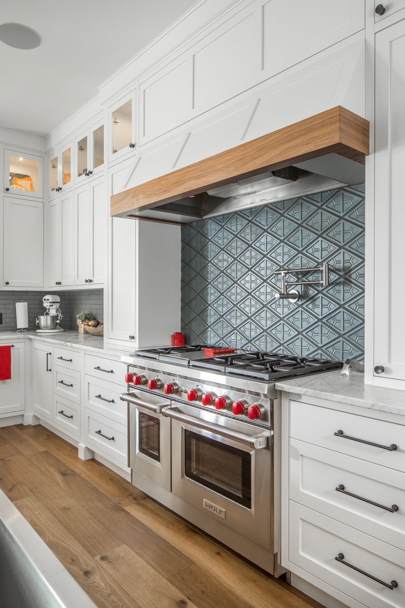 kitchen oven of Lands End home