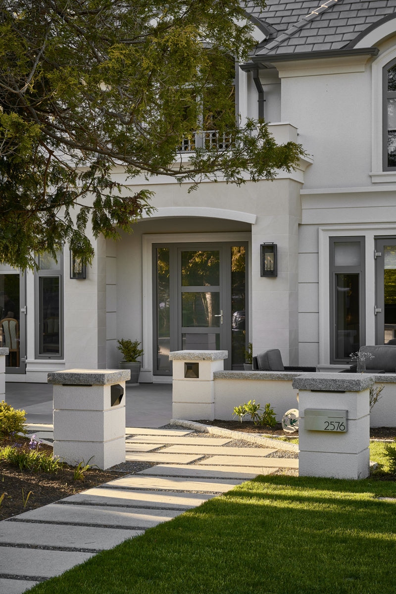 front entrance pathway of Margate home